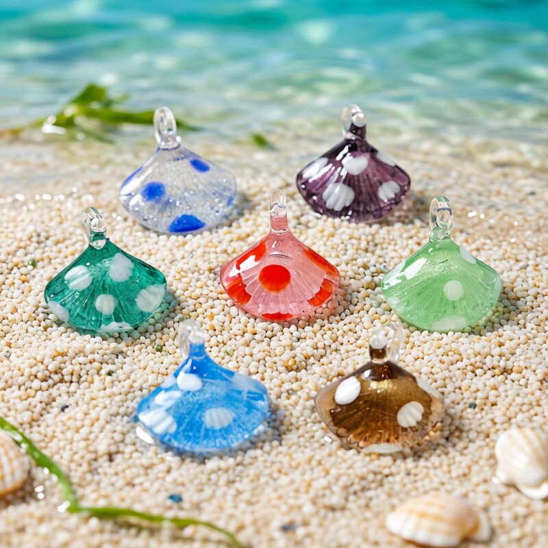 Colorful Mini Sea Shell Charm  - đánh giá và giá Marine Aquarium & Regional Centre Reviews